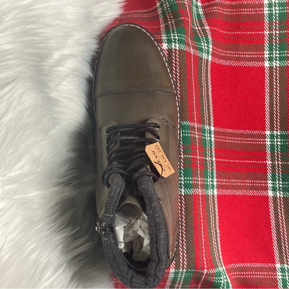 NWT Crevo Men's Camden Leather Boots in Grey/Black Multiple Sizes - Picture 2 of 4